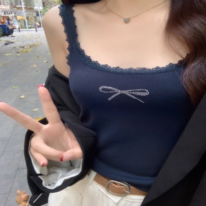 Women's Lace Suspender With Bow Design - Taliana Store